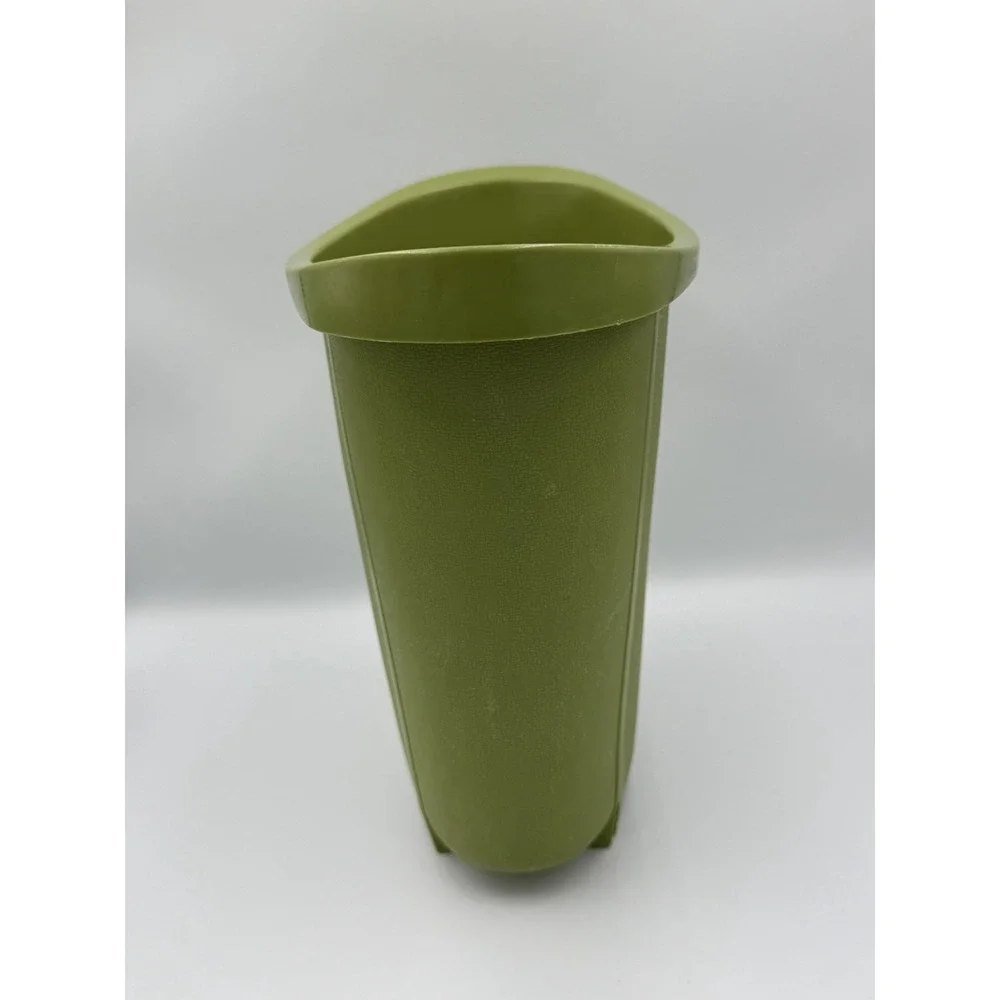 Vintage 1960s-1970s Avocado Green Footed Plastic Waste Basket Leaf Design